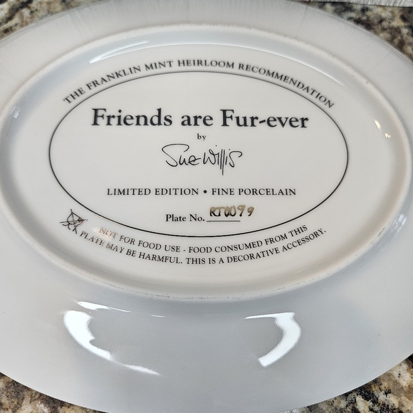 Franklin Mint FRIENDS ARE FUR-EVER Bear Collector's Plate Sue Willis Franklin - Picture 11 of 11
